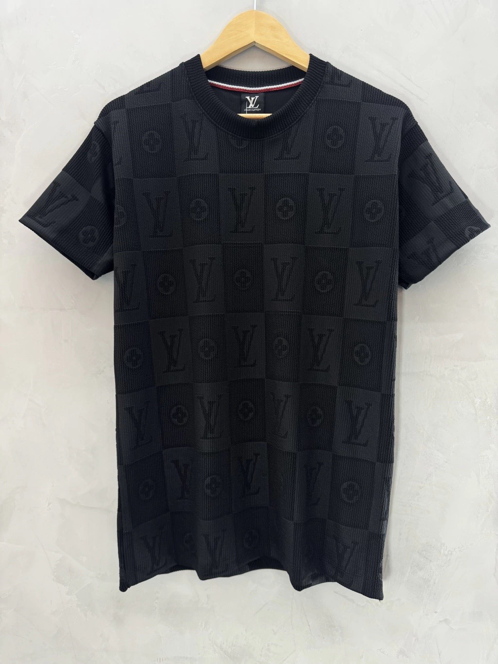 Camisa Louis Vuitton Bordada